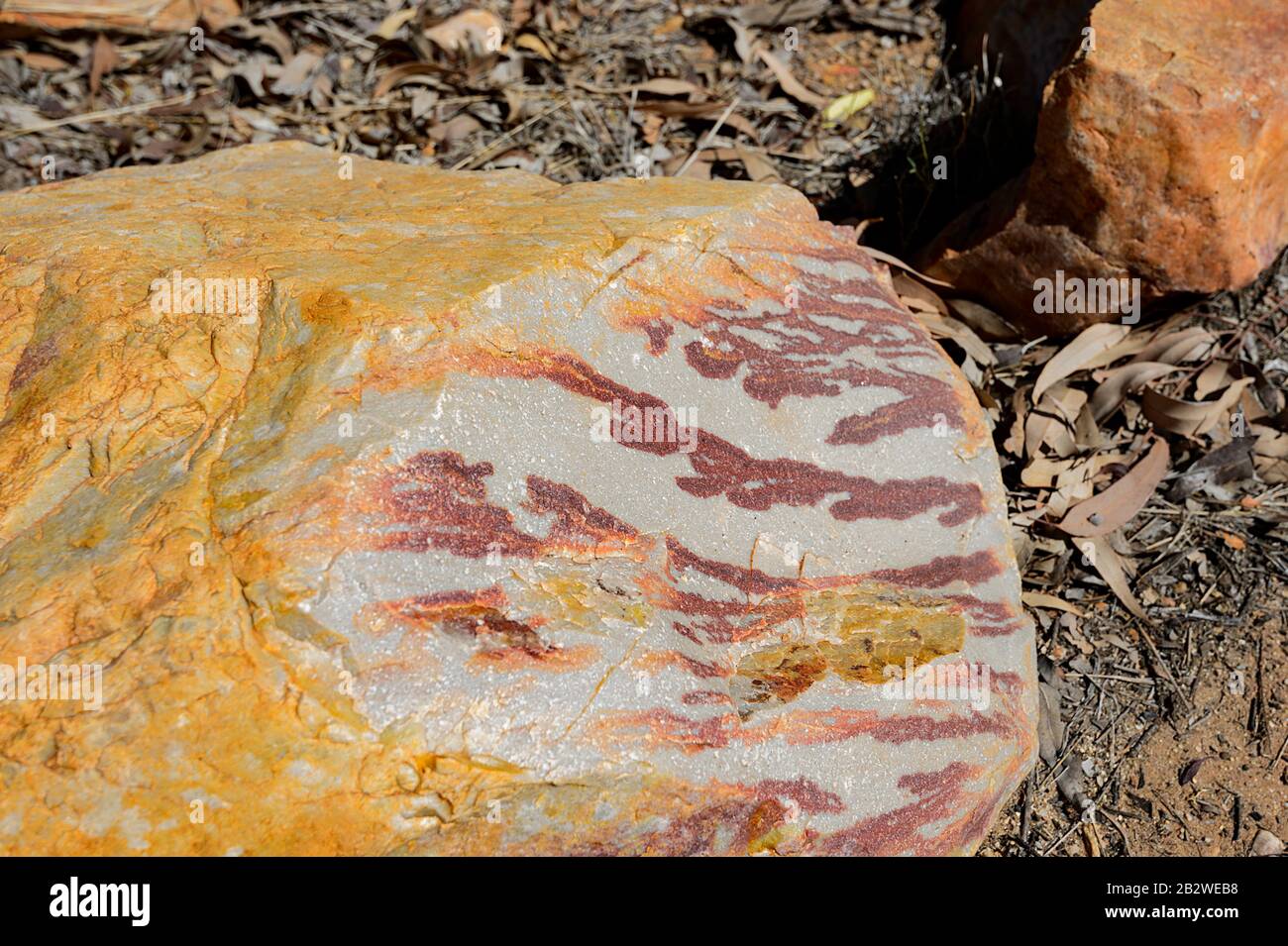 Markante Felsformationen am Ellery Creek Big Hole, West MacDonnell Ranges, Northern Territory, NT, Australien Stockfoto