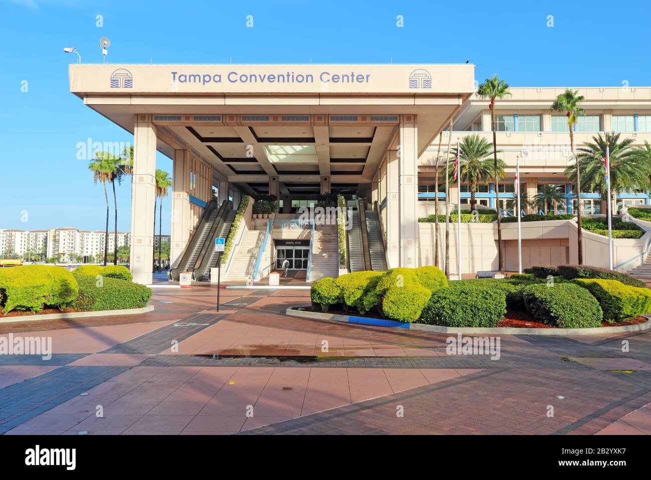 Der Haupteingang zum Tampa Convention Center. Diese mittelgroße Anlage an der Einmündung des Hillsborough River Stockfoto