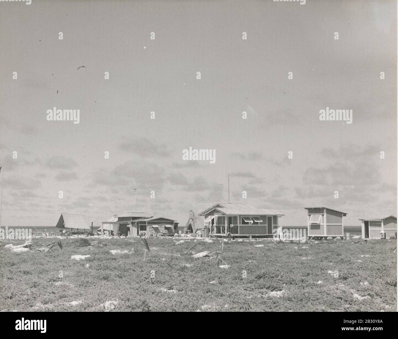 Allgemeiner Blick auf das Camp auf Howland Island (80-CF-79868-5). Stockfoto