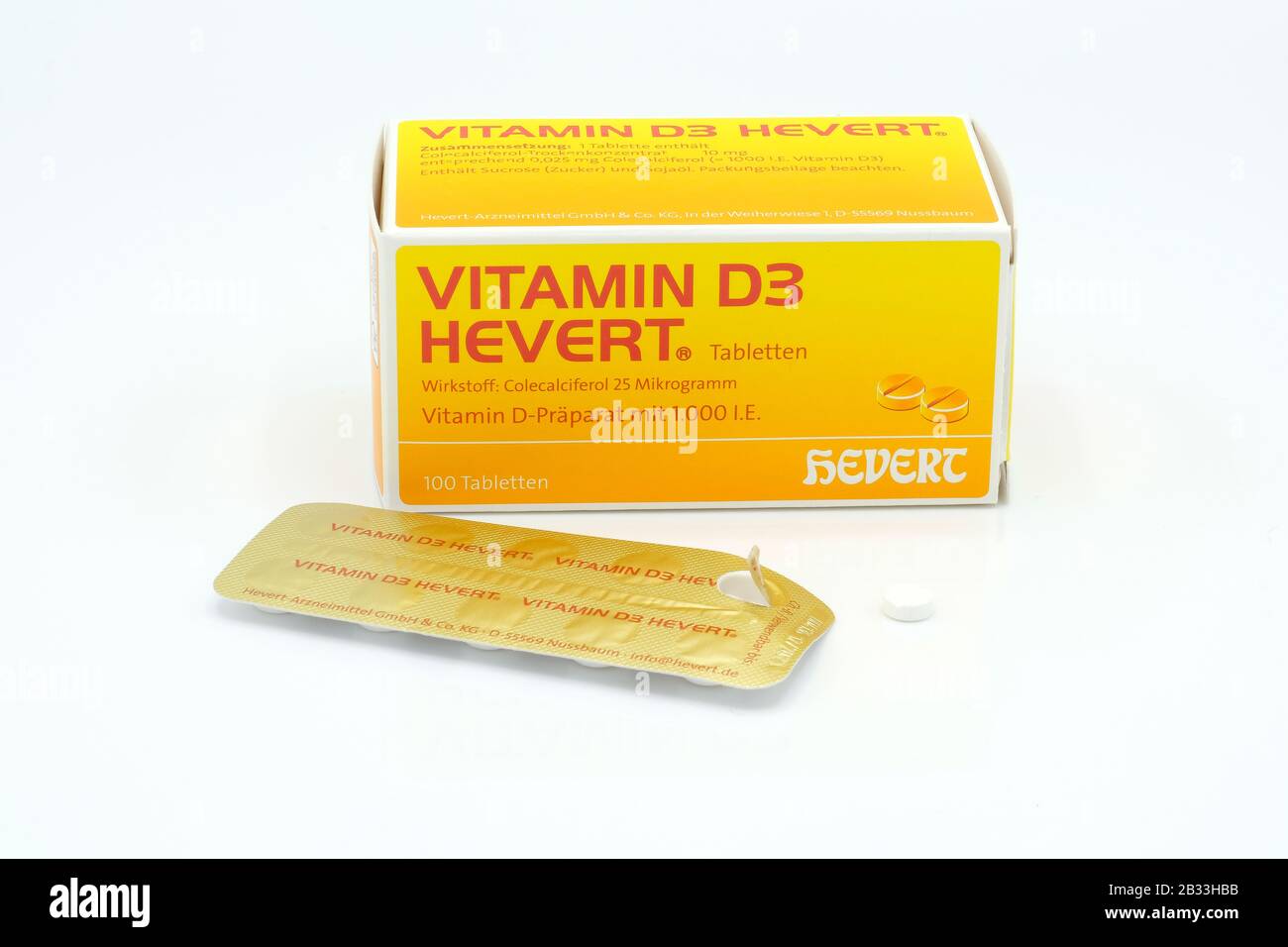 Vitamin-D3-Box und -Tabletten, hergestellt von Hevert Stockfoto