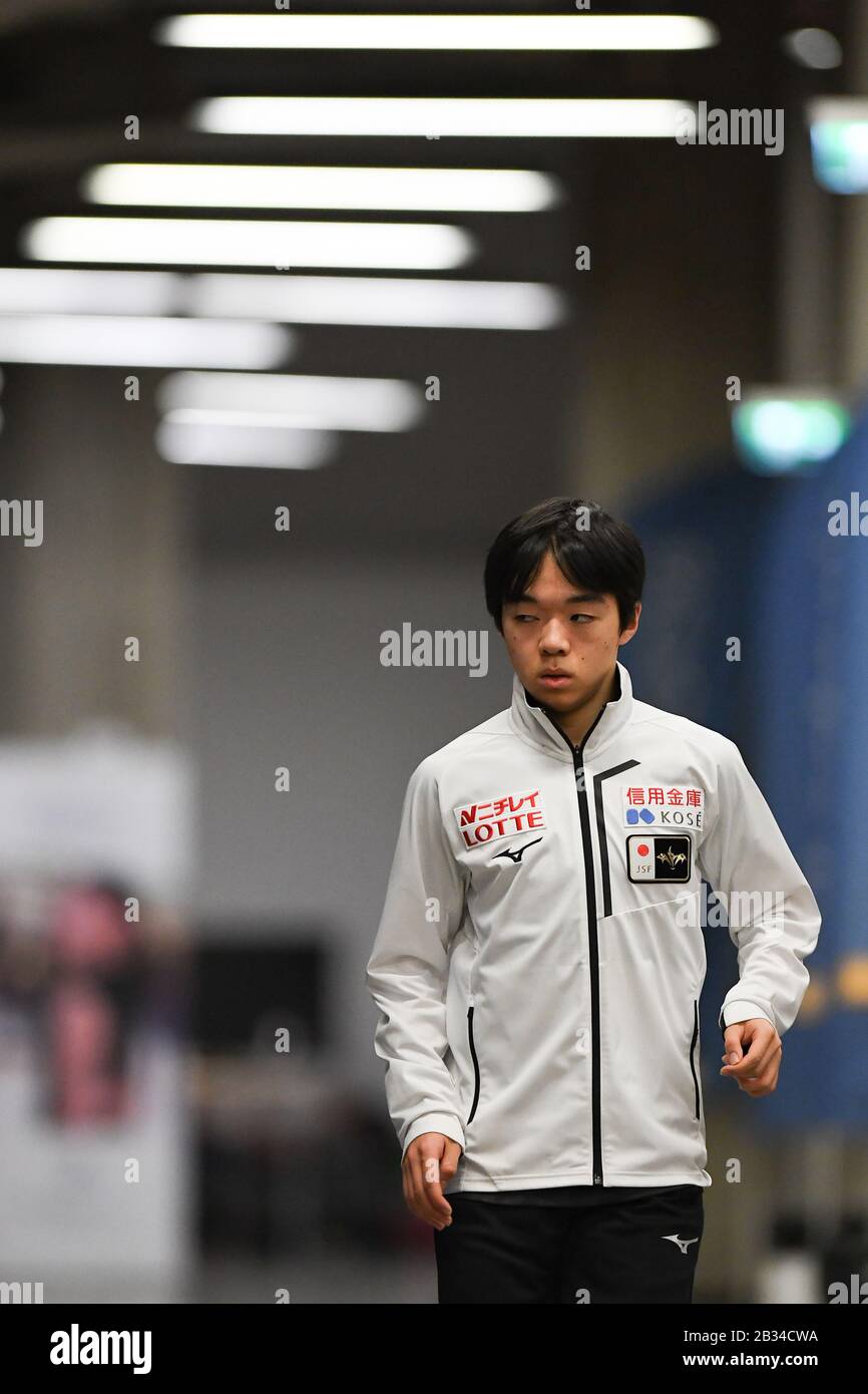 Yuma KAGIYAMA aus Japan beim Aufwärmen bei den ISU World Junior Figure Skating Championats 2020 in der Tondiraba-Eishalle am 04. März 2020 in Tallinn, Estland. Credit: Raniero Corbelletti/AFLO/Alamy Live News Stockfoto