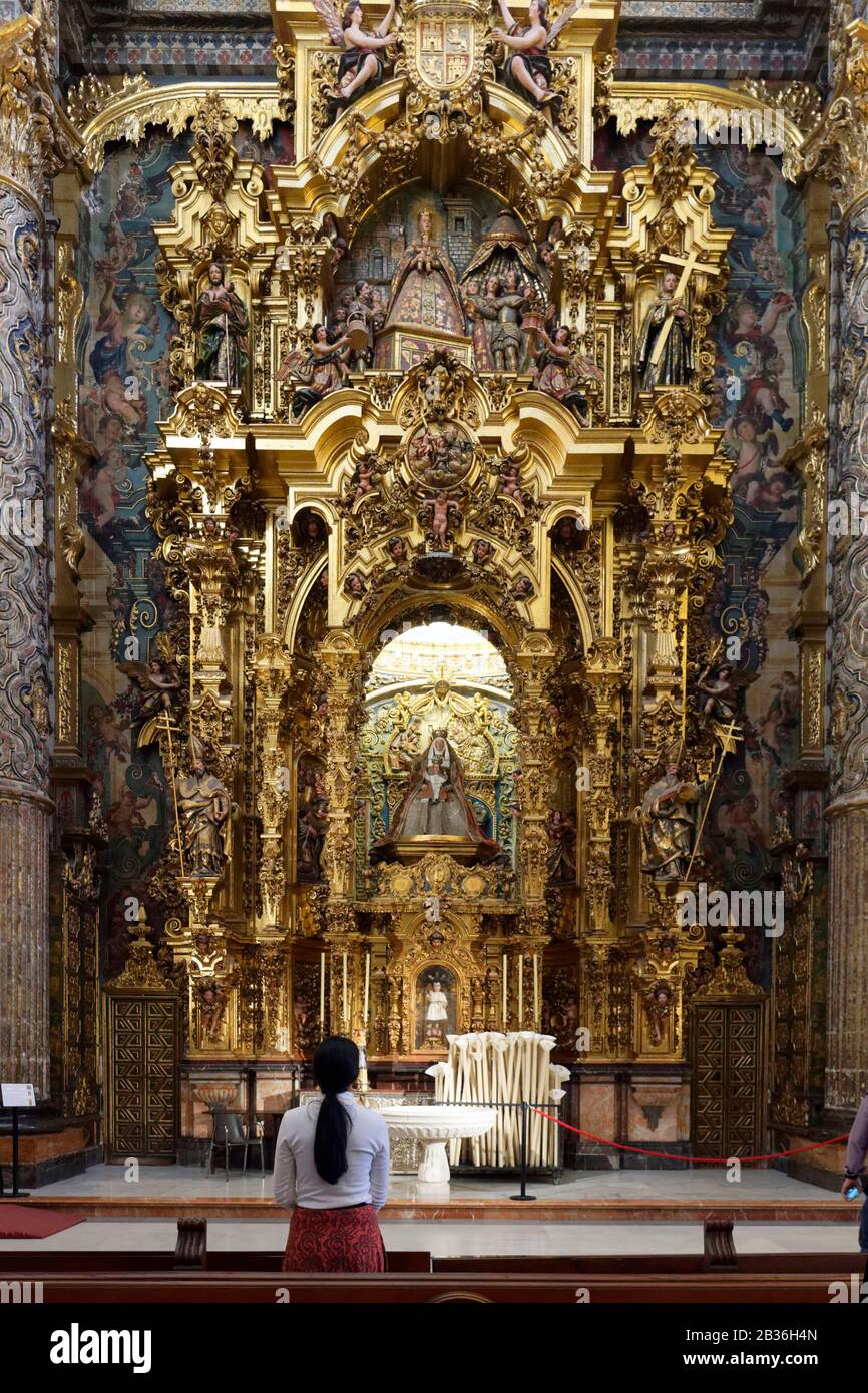 Spanien, Andalusien, Sevilla, Stadtteil Alfalfa, Iglesia colegial del Divino Salvador (Heilig-Erlöser-Kirche), Altarbild des Barock, Altarbild Virgen de Las Aguas Stockfoto