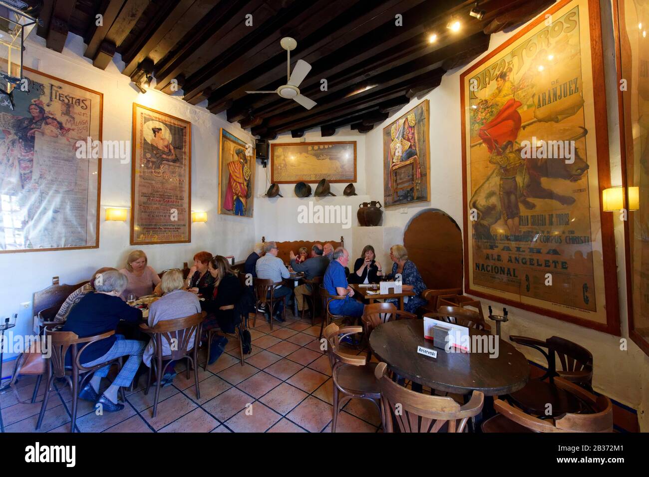 Spanien, Andalusien, Costa del Sol, Málaga, Bodega Bar El Pimpi Stockfoto
