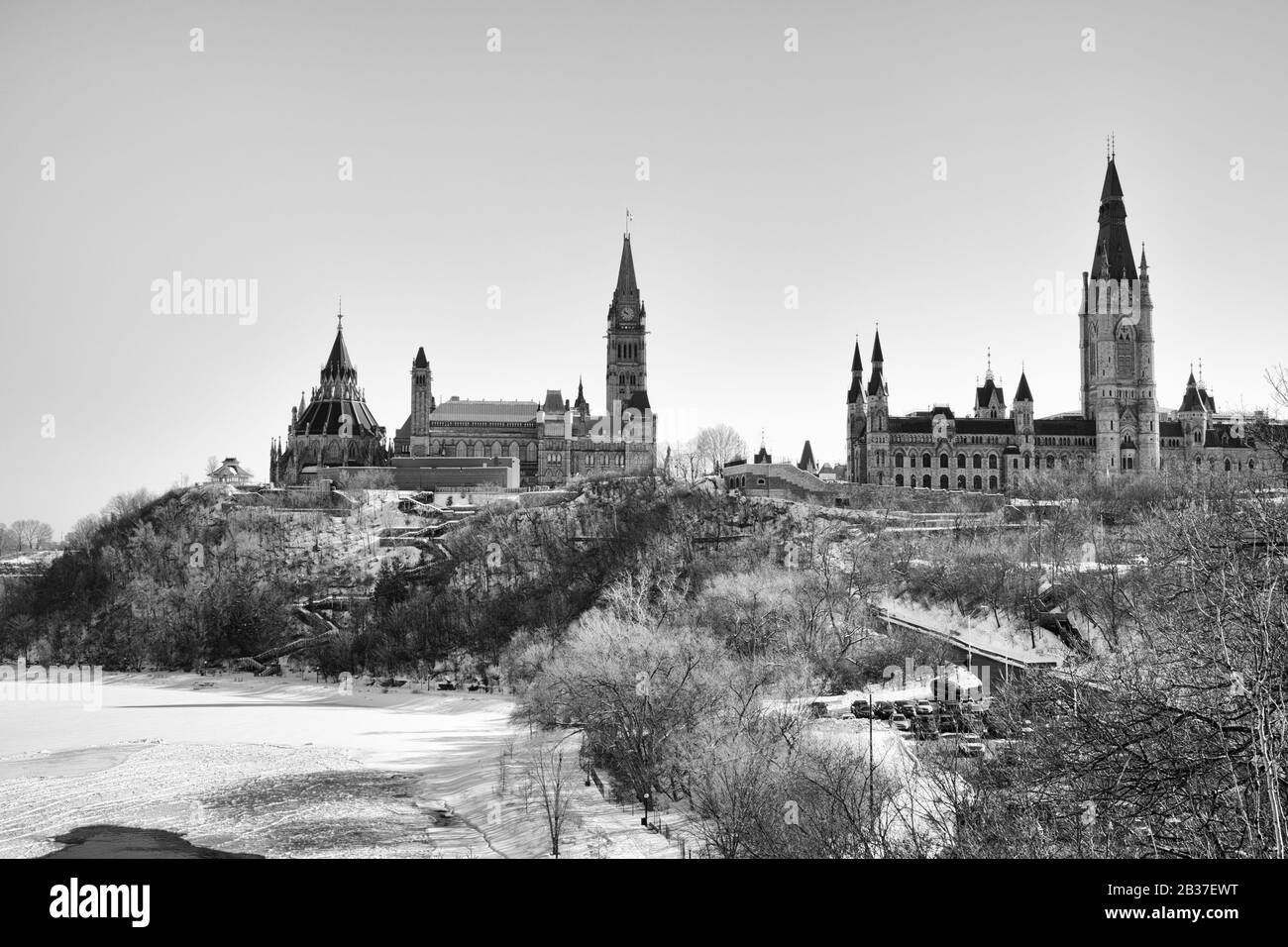 Schwarz-Weiß-Bild des kanadischen Parlamentshügels in Ottawa Stockfoto