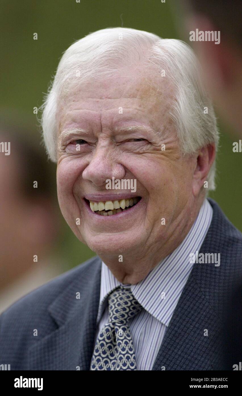 Georgetown, Texas 04APR01: Der ehemalige US-Präsident Jimmy Carter ist der Gastredner bei der Amtseinführung von Jake Shrum als Präsident der Southwestern University, einer kleinen, liberalen Kunsthochschule nördlich von Austin. ©Bob Daemmrich/ Stockfoto