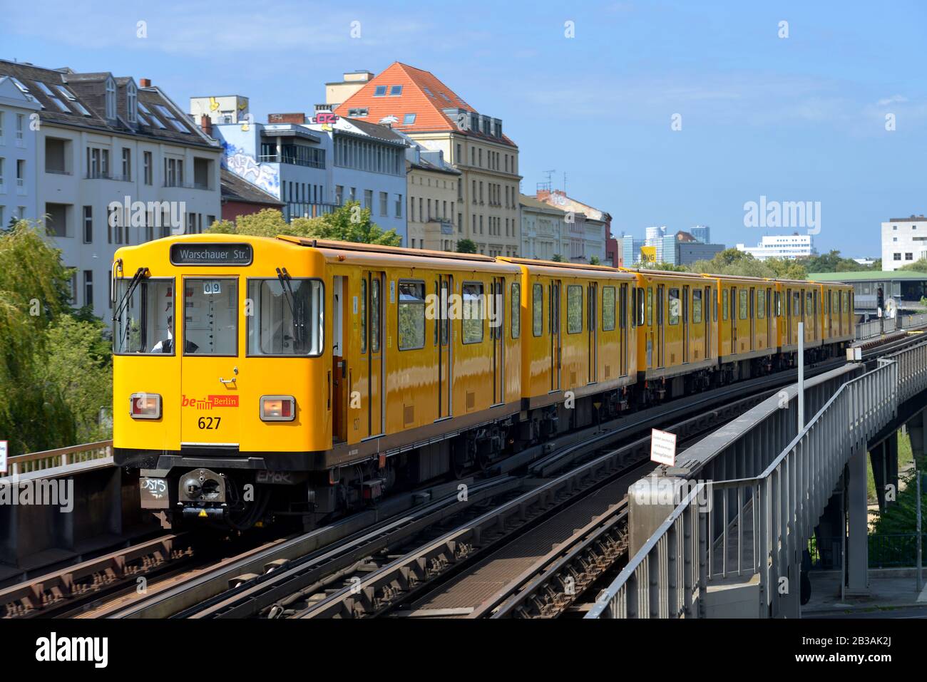 U-Bahn, U1, Hallesches Ufer, Kreuzberg, Berlin, Deutschland Stockfoto