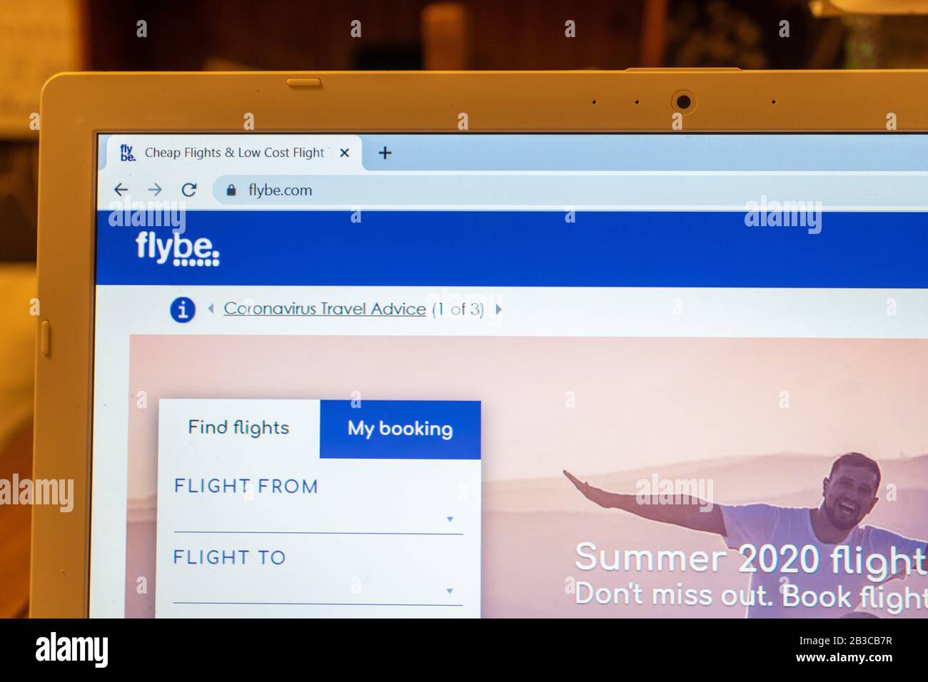 Die Fly Be Firmen-Website, bevor sie in die Verwaltung ging Stockfoto