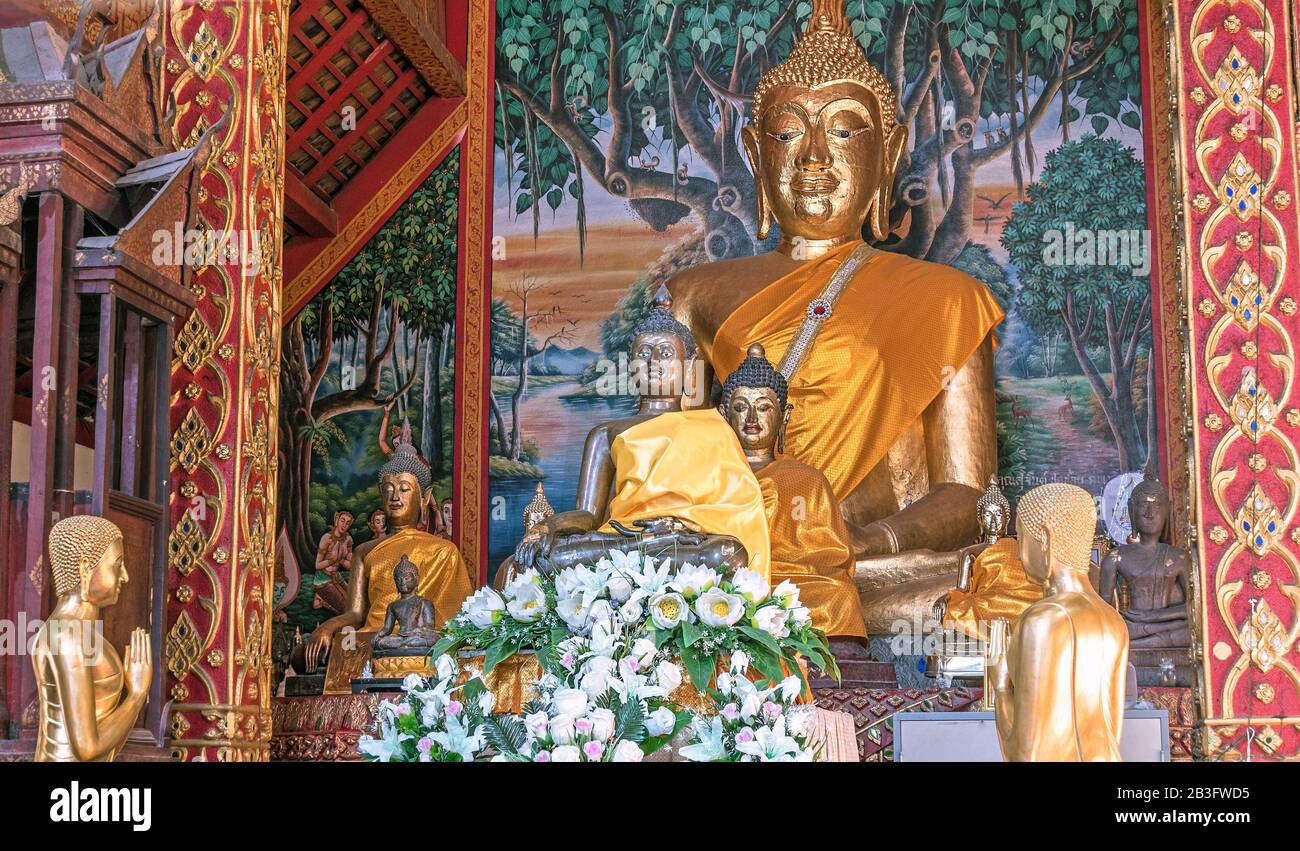Chiang Mai, Thailand - 25. Februar 2017: Einzigartige exquisiten Interieur einer alten buddhistischen Tempel Wat Chedi Luang Stockfoto