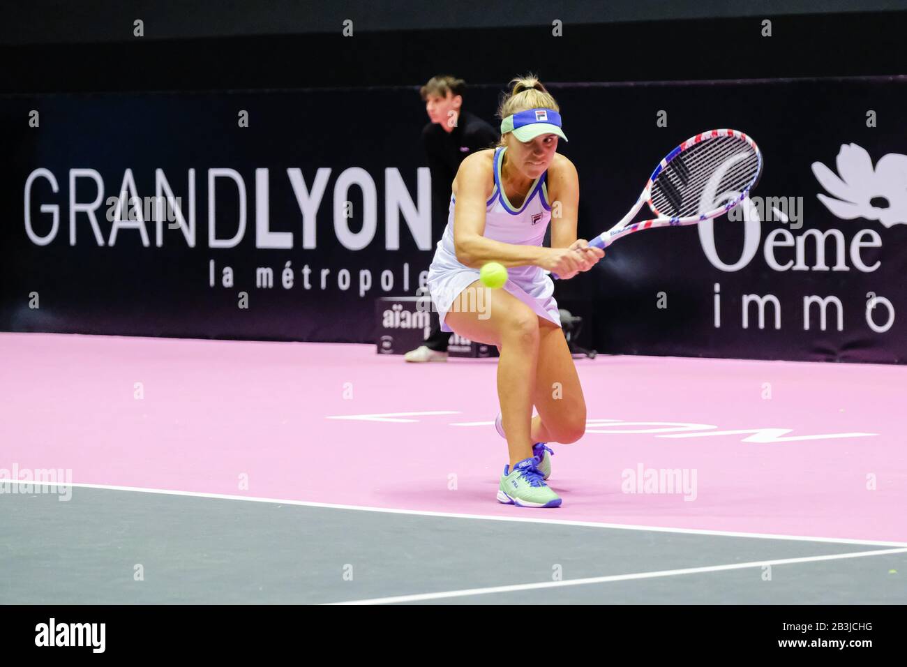 Am 04/03/2020, Lyon, Auvergne-Rhein-ône-Alpen, Frankreich. 6th Sense Damen Tennis Open im Palais des Sports de Gerland. Stockfoto Am 04/03/2020, Lyon, Auvergne-Rhein-ône-Alpen, Frankreich. 6th Sense Damen Tennis Open im Palais des Sports de Gerland. Stockfoto