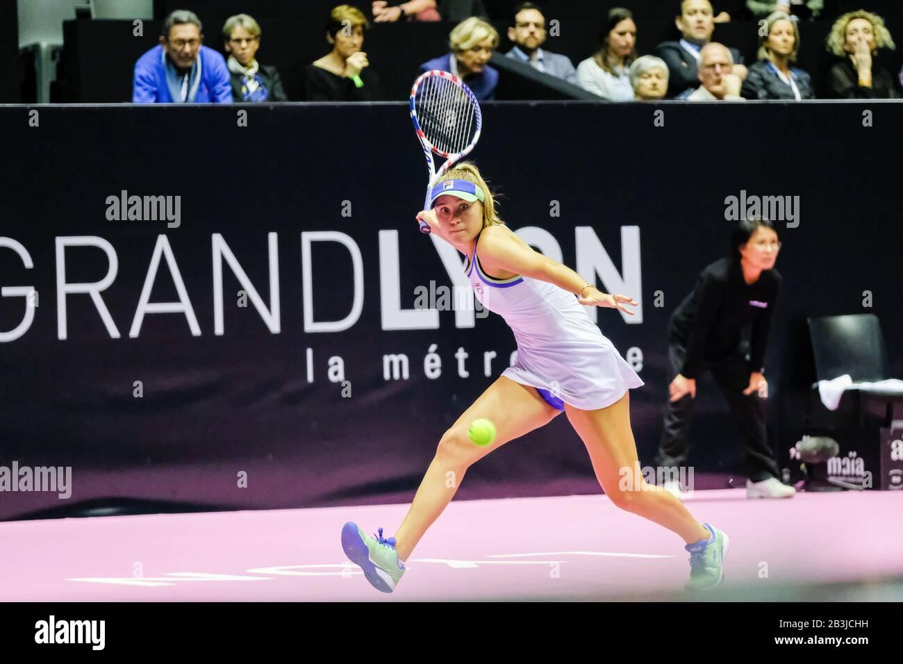 Am 04/03/2020, Lyon, Auvergne-Rhein-ône-Alpen, Frankreich. 6th Sense Damen Tennis Open im Palais des Sports de Gerland. Stockfoto Am 04/03/2020, Lyon, Auvergne-Rhein-ône-Alpen, Frankreich. 6th Sense Damen Tennis Open im Palais des Sports de Gerland. Stockfoto