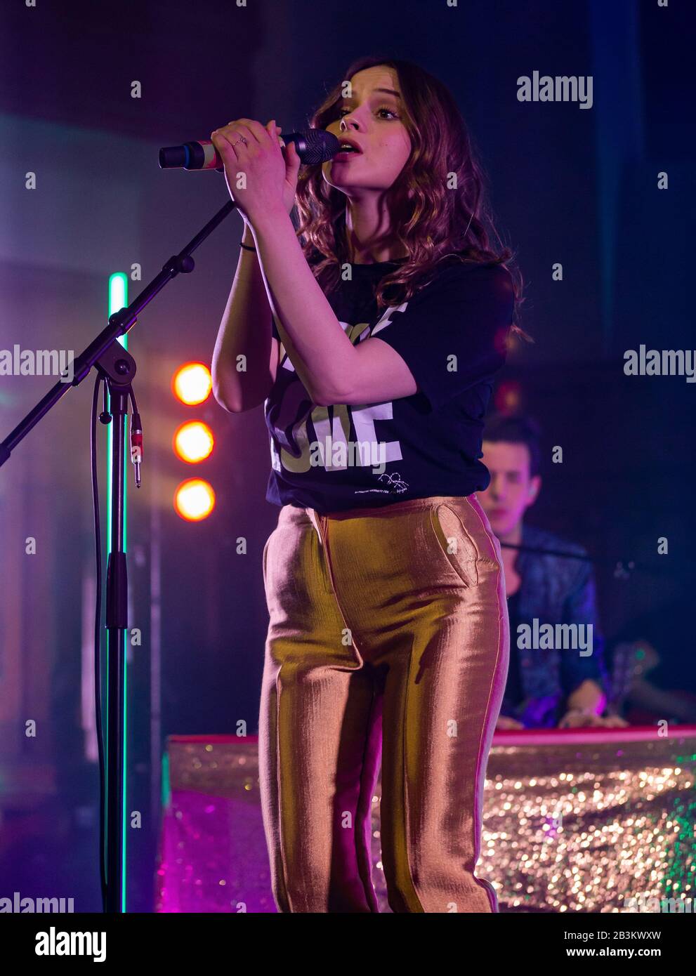 Glasgow, Schottland 4th. März 2020. Gabrielle Aplin tritt am ersten Tag ihrer letzten UK-Tour in St. Luke's auf Stockfoto