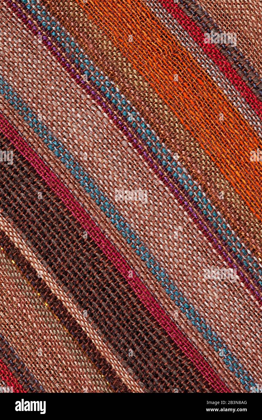 Hochauflösender, mehrfarbiges gestreifter Textilhintergrund Stockfoto