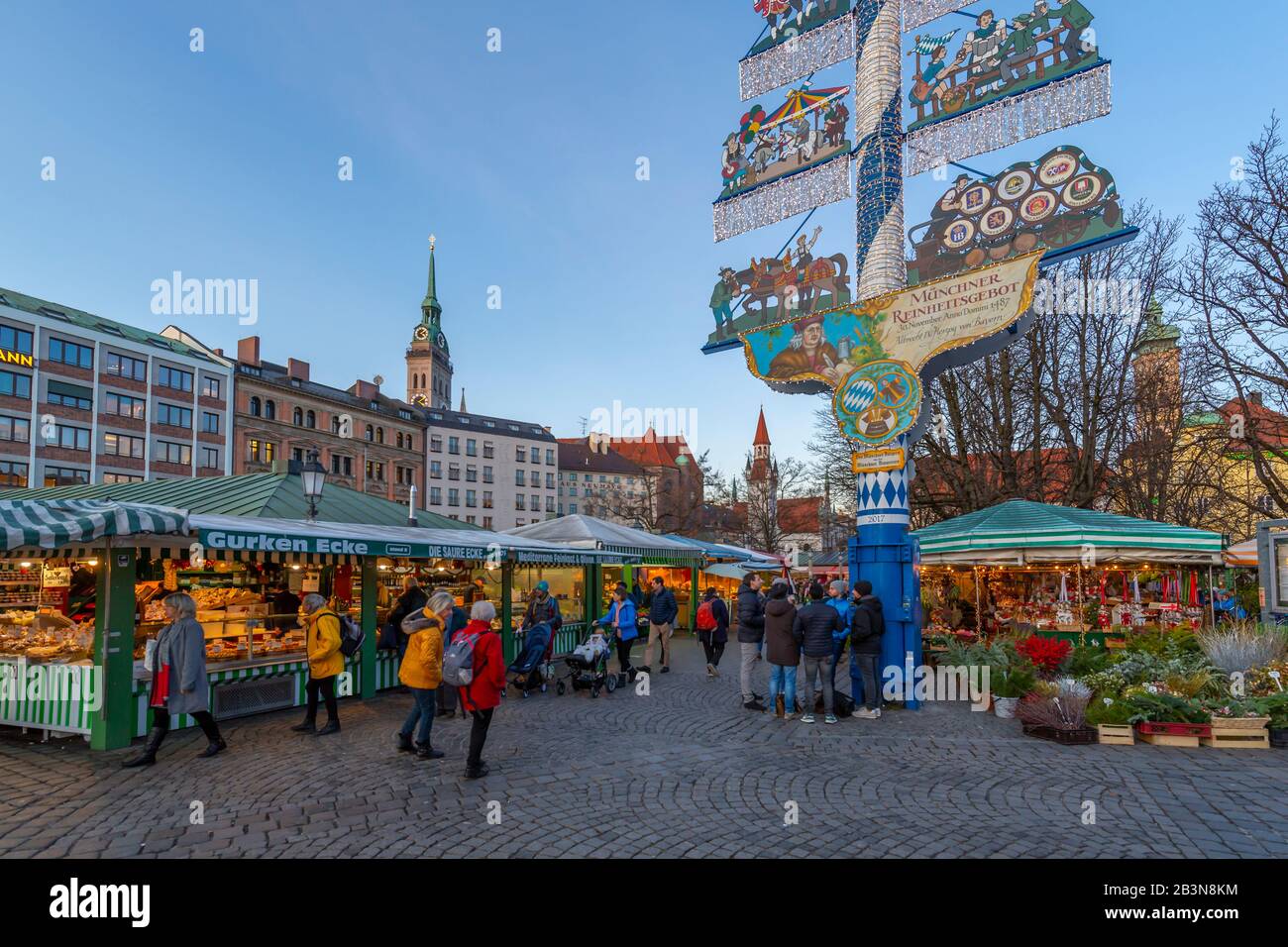 Viktualienmarkt Weihnachtsmarkt Fotos Und Bildmaterial In Hoher viktualienmarkt-weihnachtsmarkt-fotos-und-bildmaterial-in-hoher