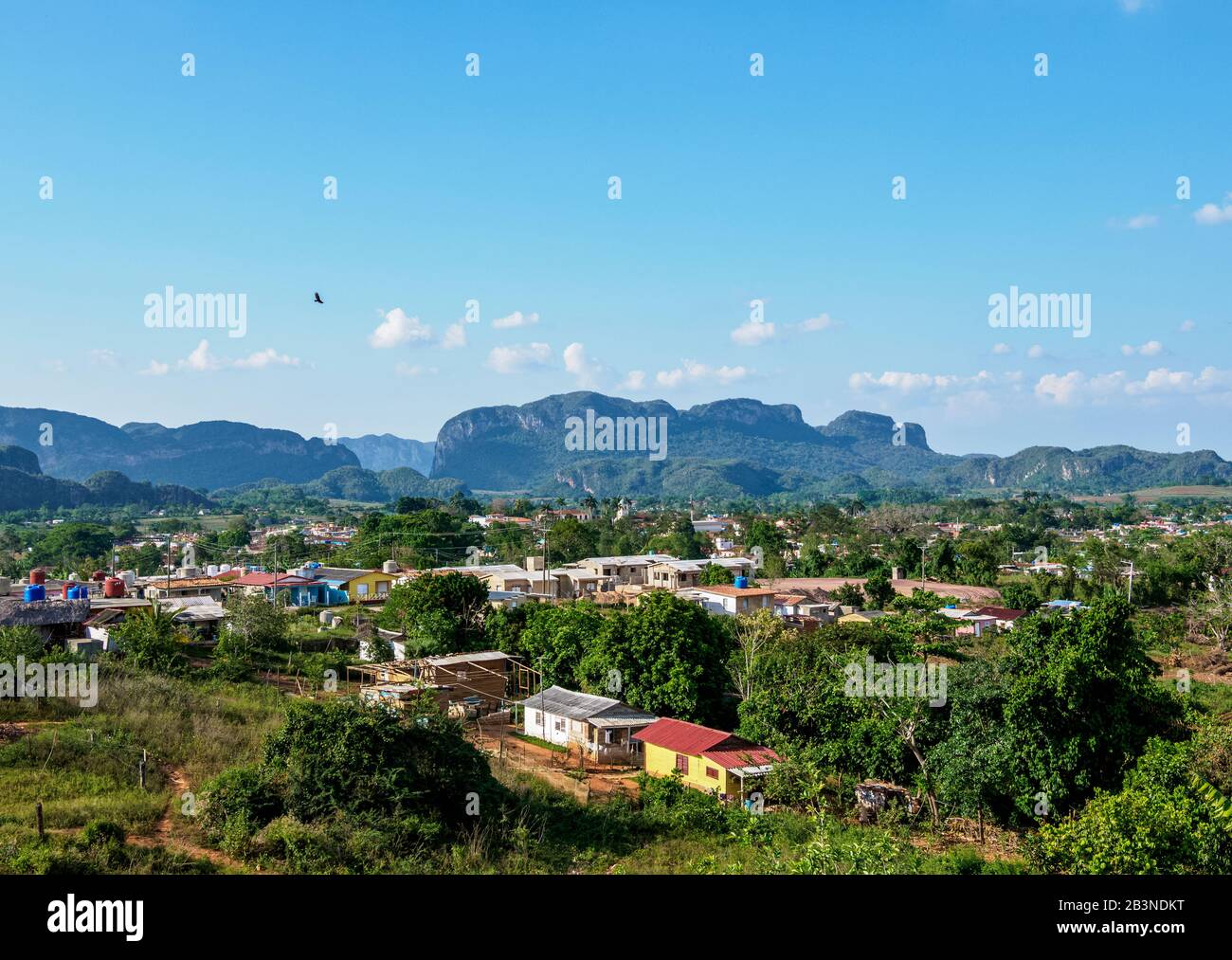 Vinales Town and Valley, Blick auf die Stadt und das Tal, UNESCO-Weltkulturerbe, Provinz Pinar del Rio, Kuba, Westindien, Karibik, Mittelamerika Stockfoto