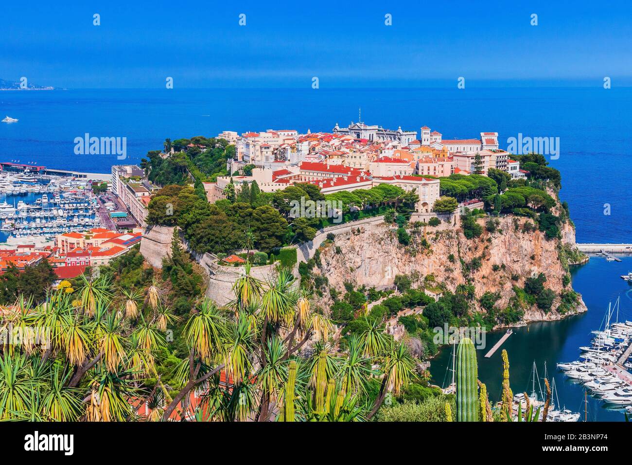Monaco. Panoramablick auf den Palast des Prinzen und die Altstadt von Monte Carlo. Stockfoto