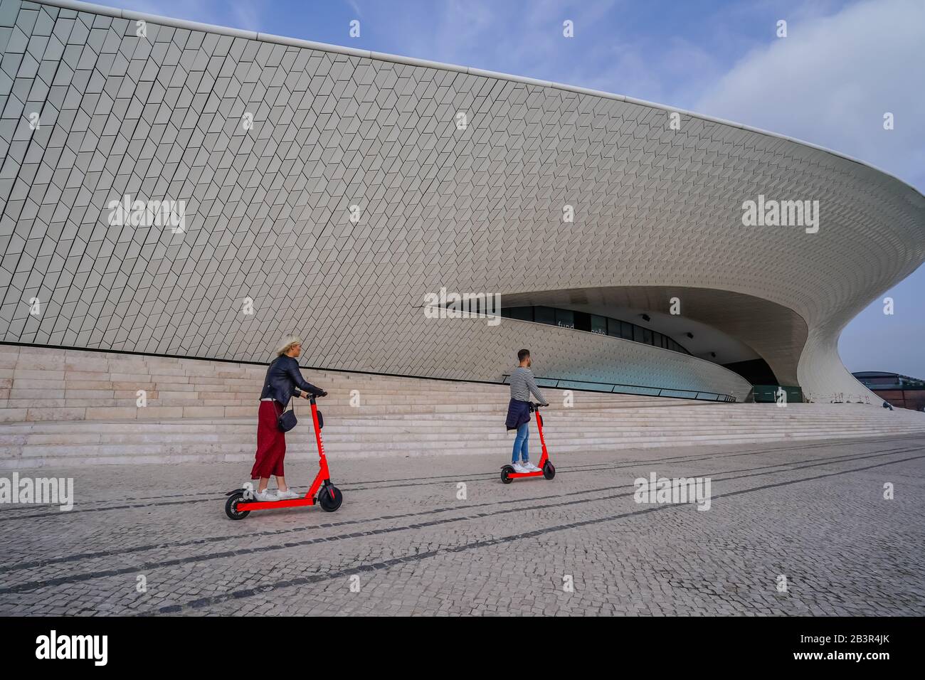Maat Museum of Art, Architecture and Technology in Lissabon entworfen von der britischen Architektin Amanda Levete Stockfoto