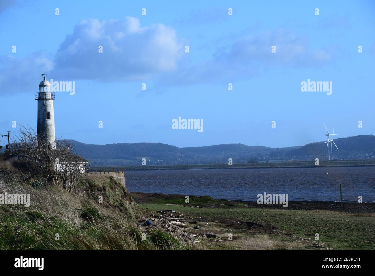 Das River Mersey Estuary North Shore im Hale Conservation Area Stockfoto