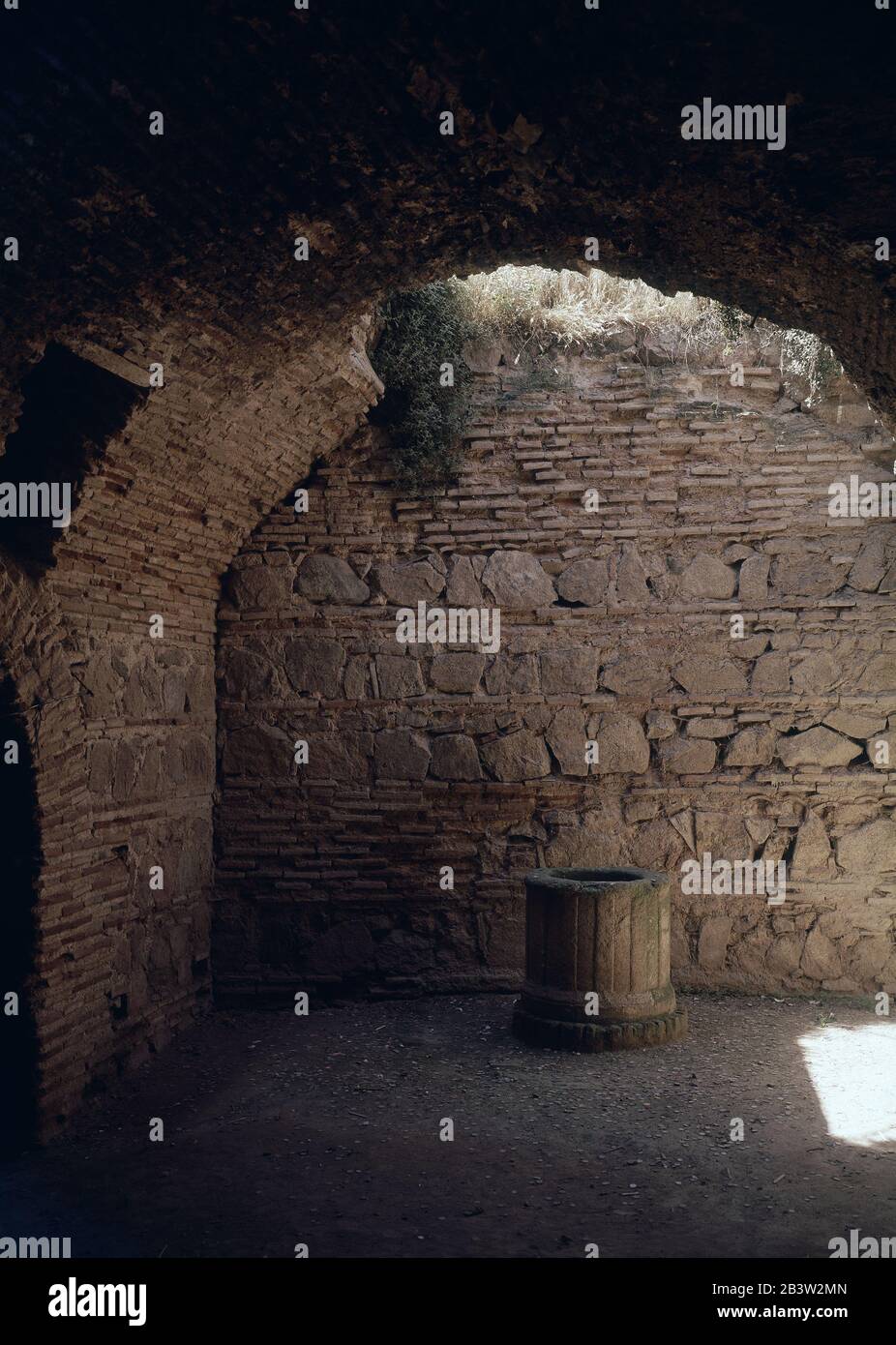 CUEVA DONDE SE CUSTODIABAN LOS TESOROS DE SAMUEL LEVI. LAGE: CASA MUSEO DEL GRECO-INTERIEUR. Toledo. SPANIEN. Stockfoto