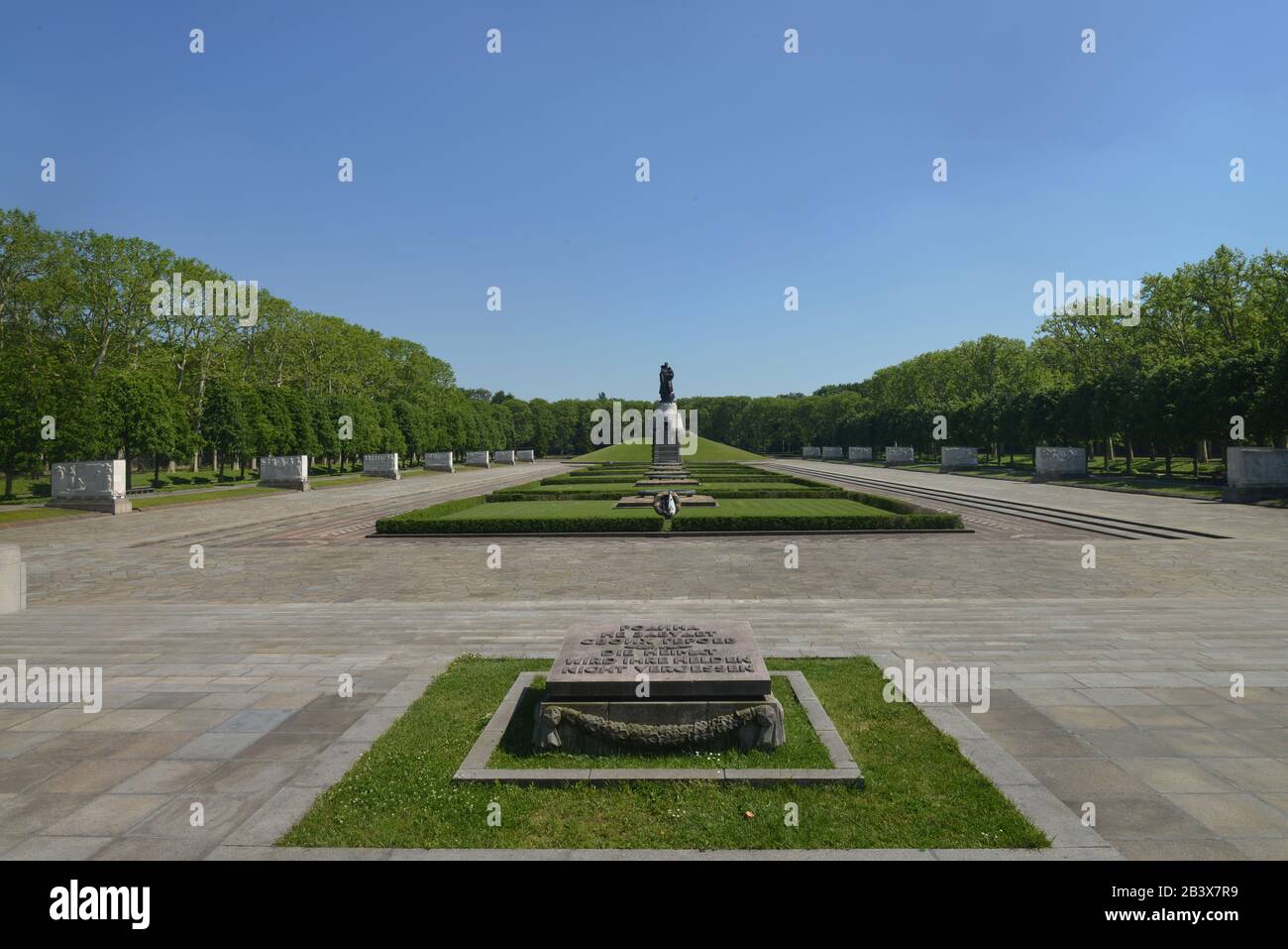Sowjetisches Spuren, Puschkinallee, Treptow, Berlin, Deutschland Stockfoto