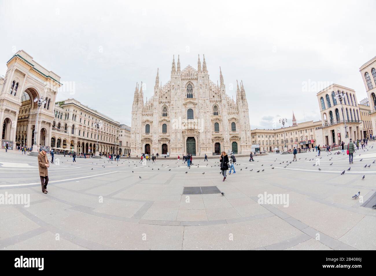 Mailänder Piazza Duomo, Desert Piazza duomo während der kovid19-Coronavirus-Ansteckung März 2020 © Andrea Ripamonti/Alamy Stockfoto