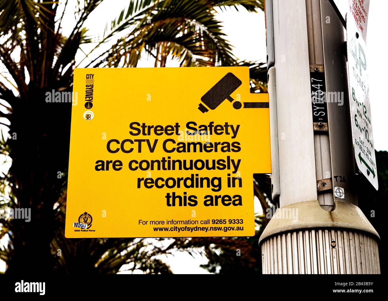 Warnhinweis zu CCTV-Radar-Infos in Sydney Street, NSW, Australien Stockfoto