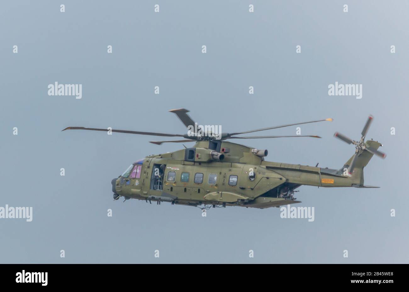 Aalborg, Dänemark - 14. Juni 2018: Luftschau auf dem Militärflughafen Aalborg an einem regnerischen Tag. Stockfoto