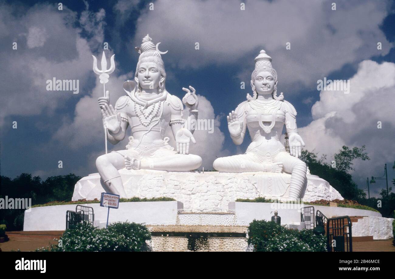 Herr Shiva und Parvathi Statue, Hügel Park, Kailasagiri, Vishakhapatnam, Andhra Pradesh, Indien, Asien Stockfoto