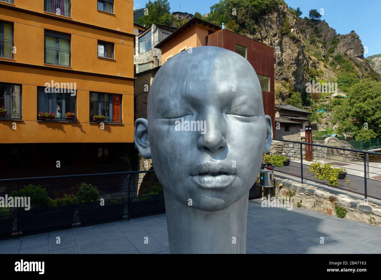 Sculpture.Title:Watchtower 2015.Artist:Samuel Salcedo.Material:Aluminium.Escaldes-Engordany.Andorra Stockfoto