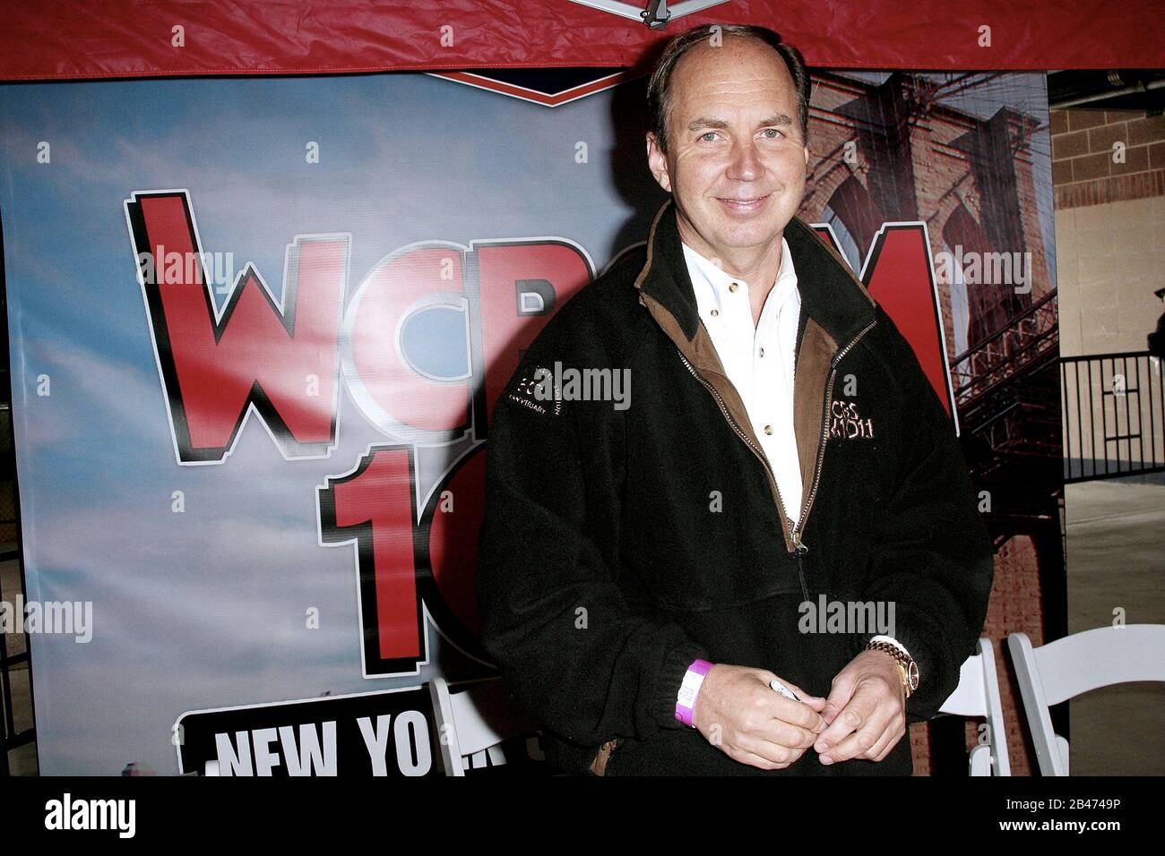 New York, NY, USA. Mai 2009. WCBS FM Radio Personality, Dan Taylor auf der CBS Radio New York Expo 2009 im Citi Field. Kredit: Steve Mack/Alamy Stockfoto