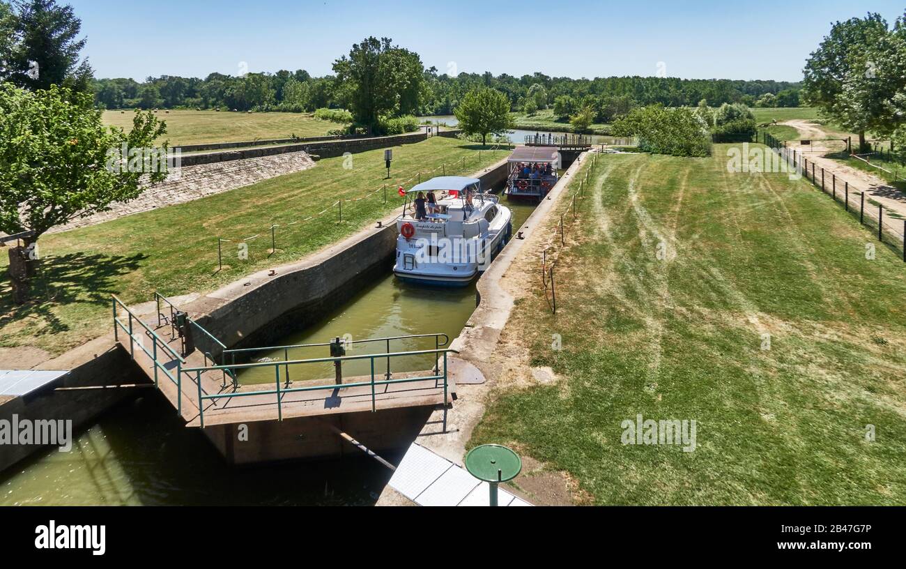 Frankreich, Region La- Truchère, In einer Kanalschleuse am Fluss La- Seille, Bourgogne-Franche-Comté, Departements, Landschaft des Landes Stockfoto