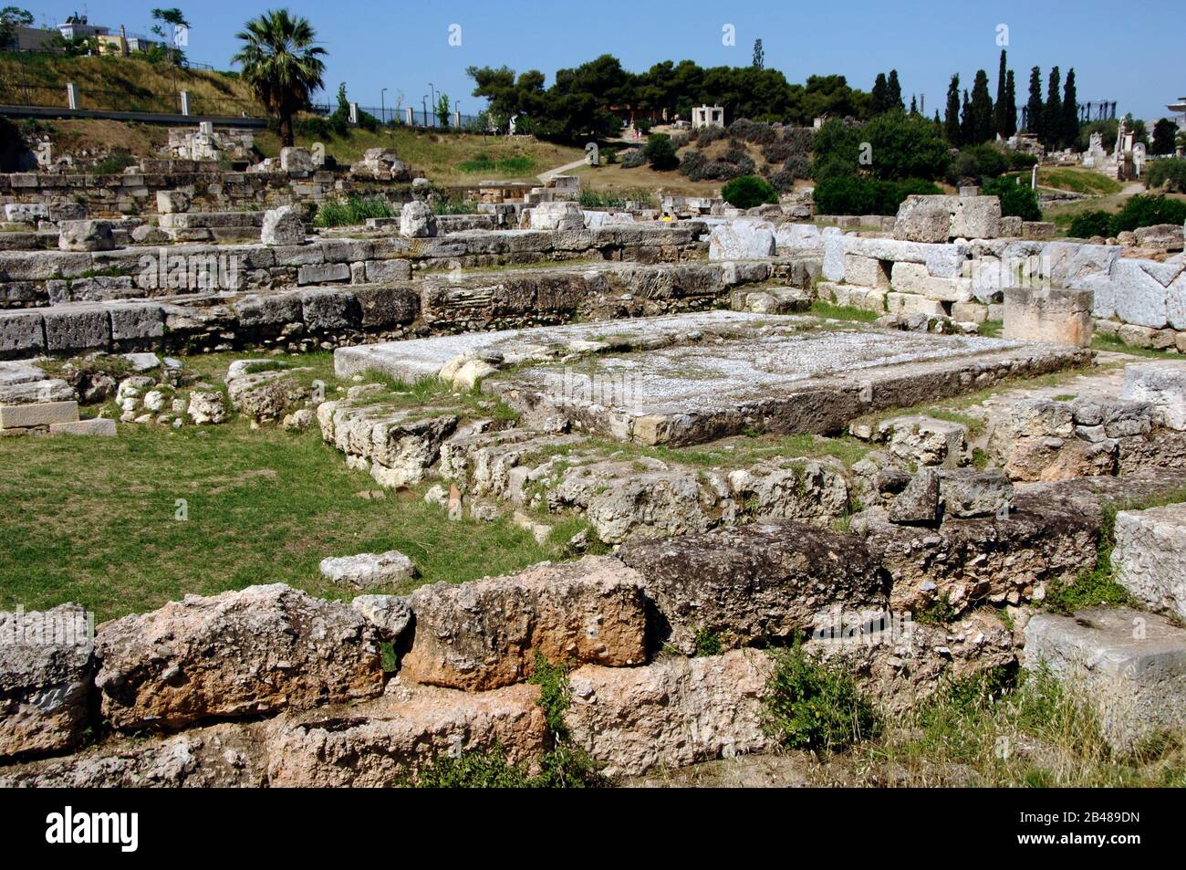 Griechenland, Athen. Gebiet von Kerameikos (Ceramicus). Sein Name leitet sich von "Töpferviertel" ab. Nordwestlich der Akropolis. Alter Friedhof. Ruinen. Stockfoto