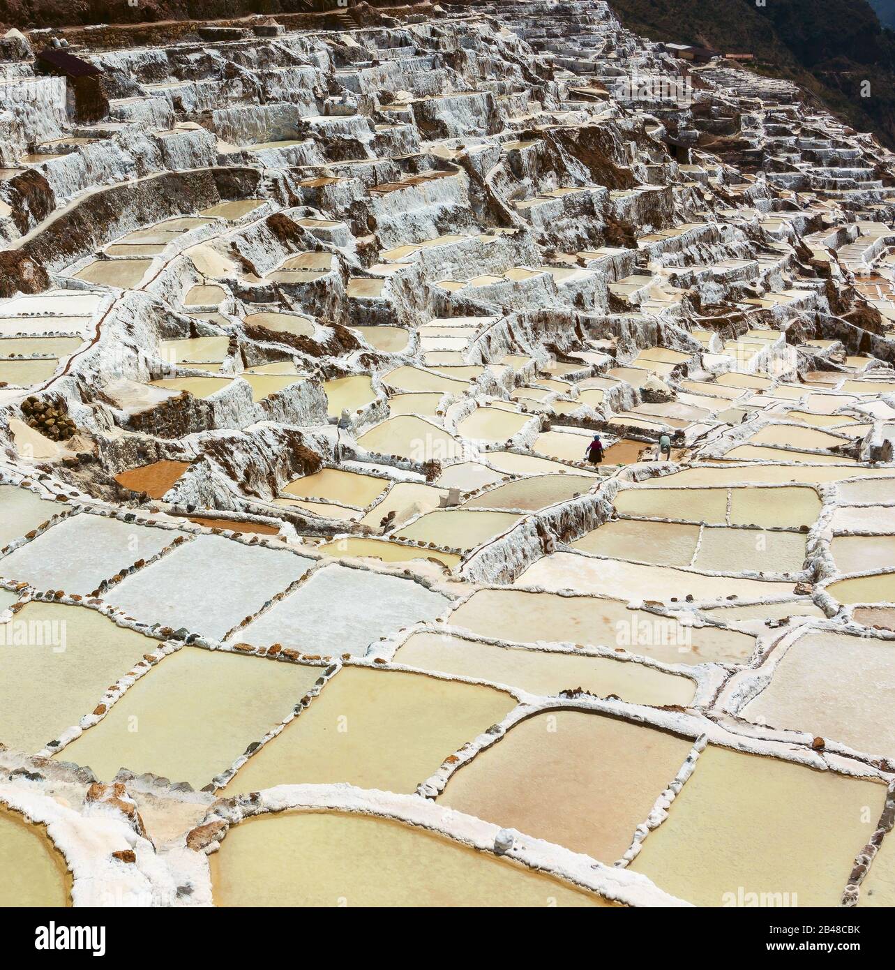 Salinas de Maras, man hat Salzbergwerke in der Nähe von Cusco, Peru, hergestellt Stockfoto