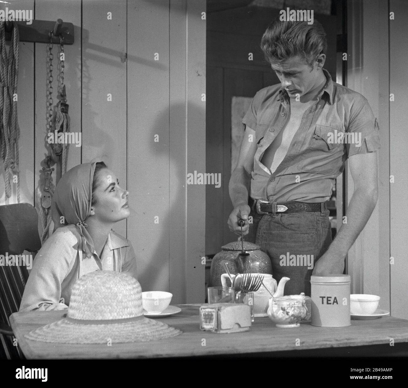 James dean riese -Fotos und -Bildmaterial in hoher Auflösung - Seite 2 ...