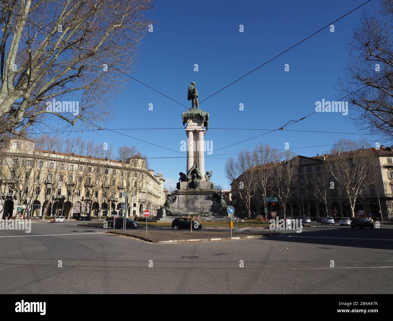 Turin, ITALIEN - CIRCA FEBRUAR 2020: Denkmal des Königs Vittorio Emmanuele II Stockfoto