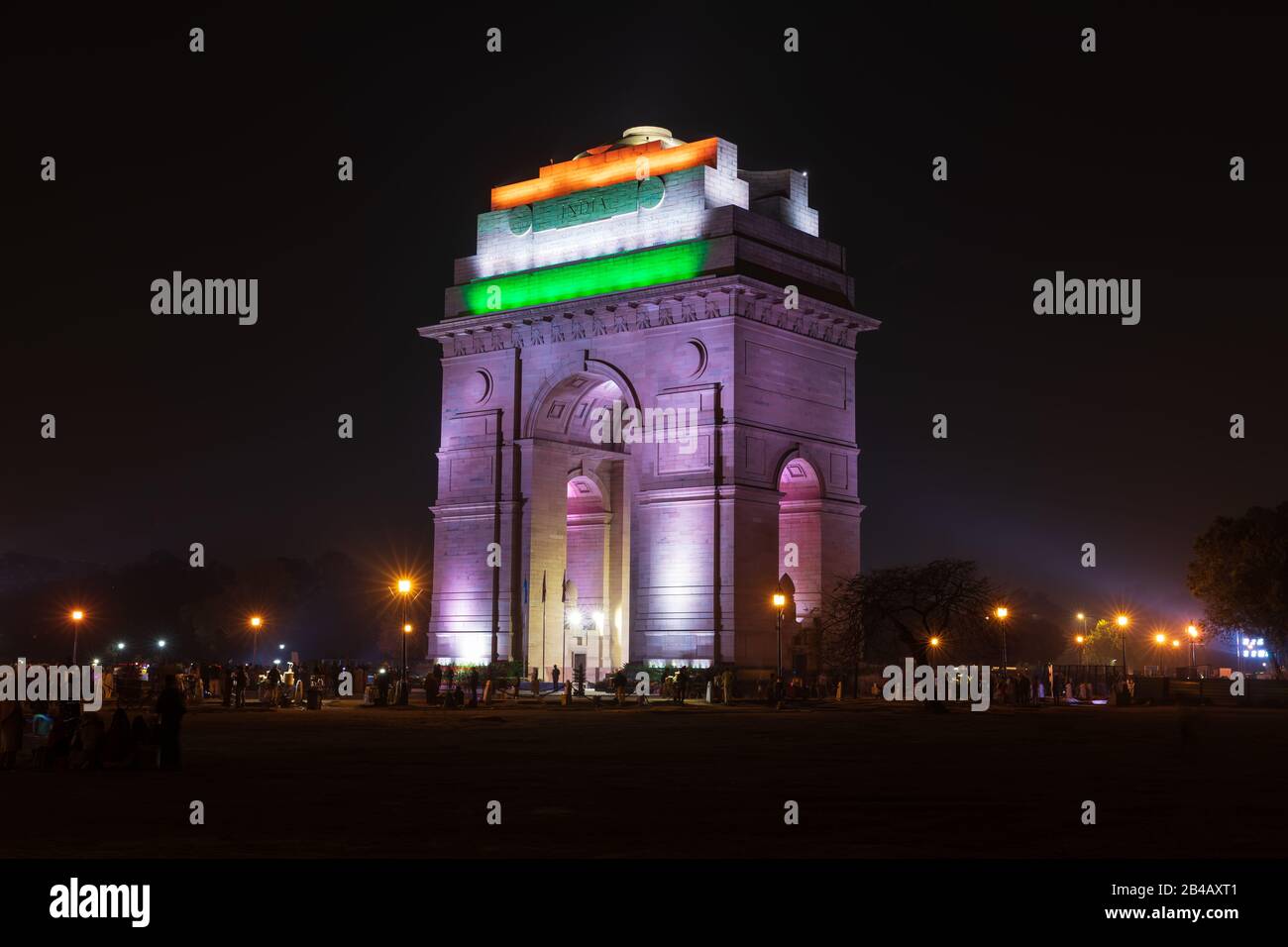 India Gate leuchtet nachts, New Dehli Stockfoto