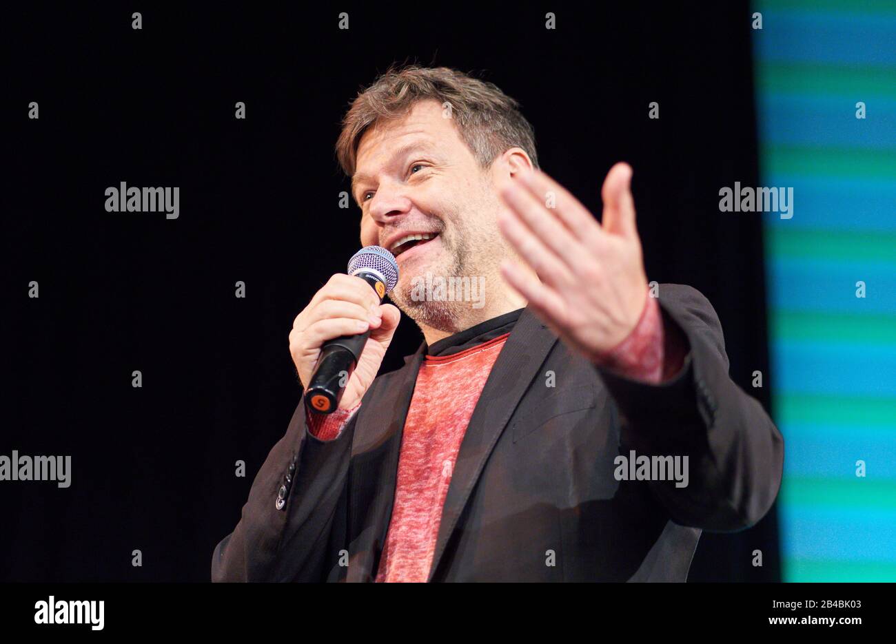 Robert Habeck in Marktoberdorf, 5. März 2020. Der Politiker Robert HABECK, Bundesvorsitzender Bündnis 90 die Gruenen spricht bei seinem Besuch im Kino Filmburg am 5. März 2020 in Marktoberdorf © Peter Schatz / Alamy Live News Stockfoto