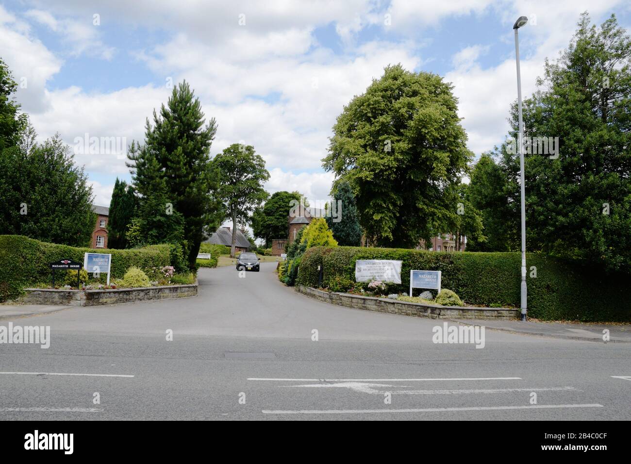 Eintritt zum Nazareth House, Prestwich, Manchester; ein Pflegeheim und Pflegeheim. Stockfoto