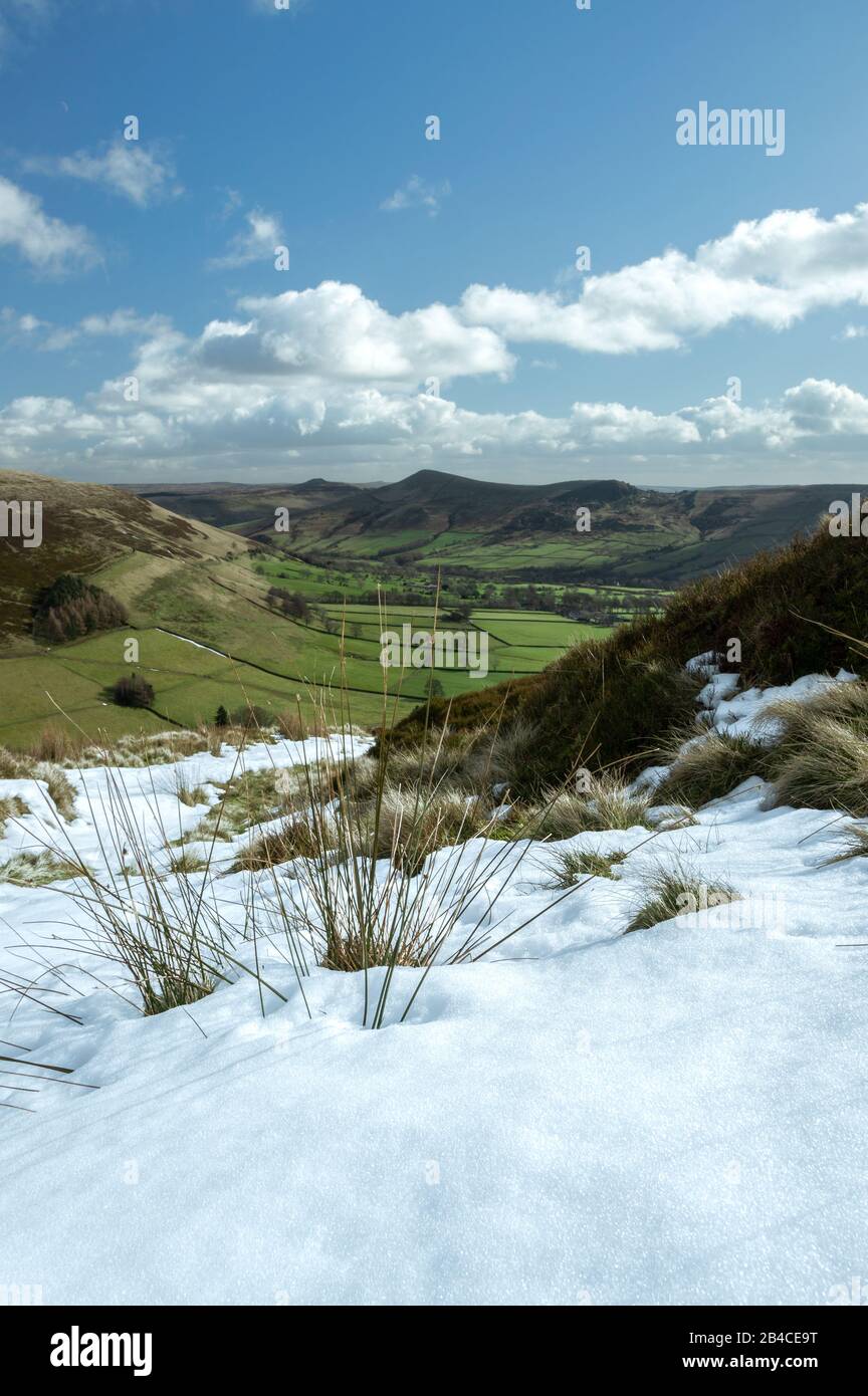 Edale Valley im Schnee, Peak District, Derbyshire Stockfoto