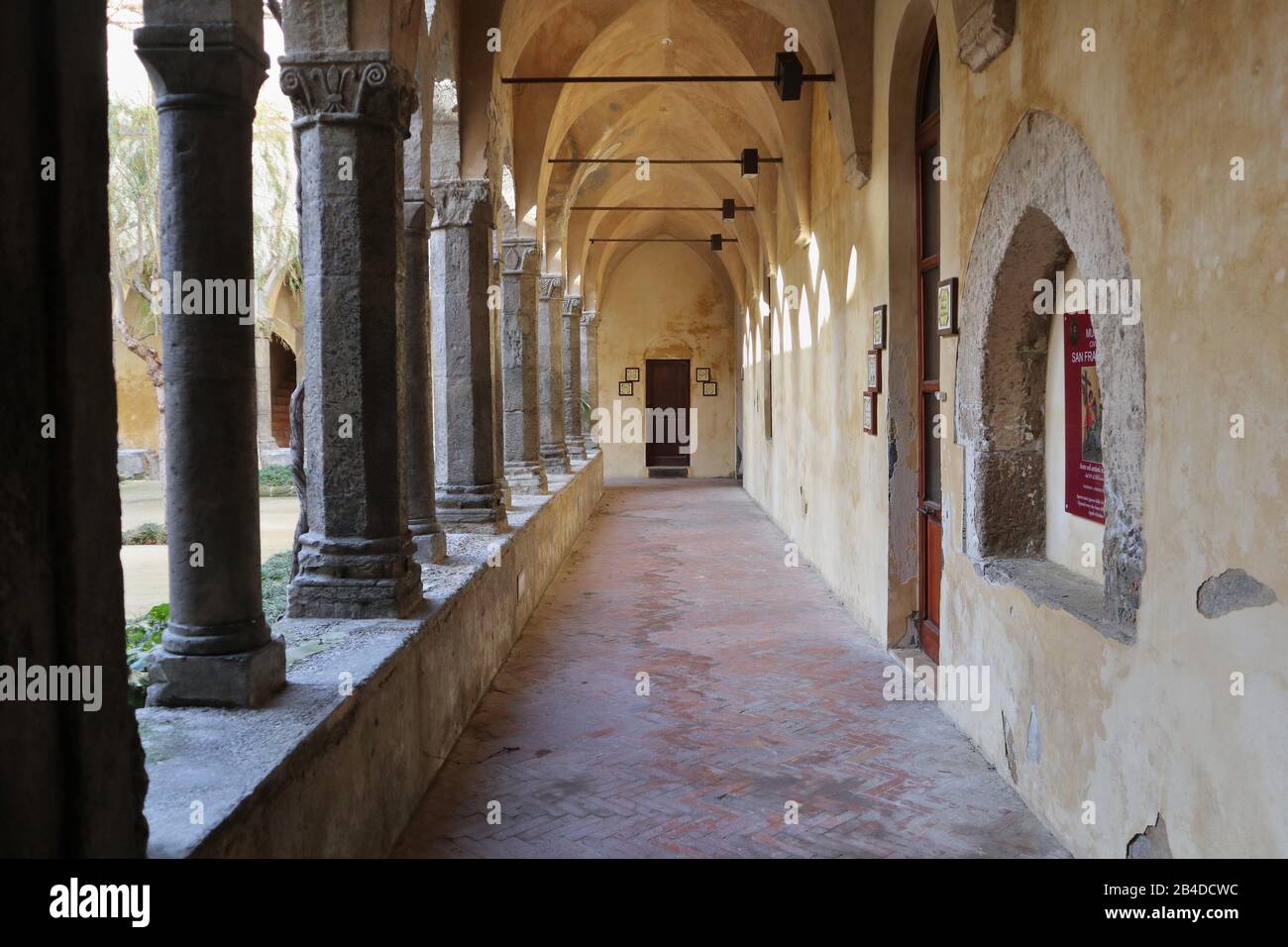 Chiostro di San Francesco Stockfoto