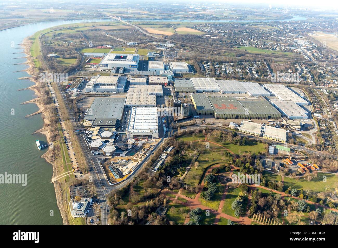 Luftbild, Neubaumesse, Rhein, Düsseldorf, Rheinland, Nordrhein-Westfalen, Deutschland Stockfoto