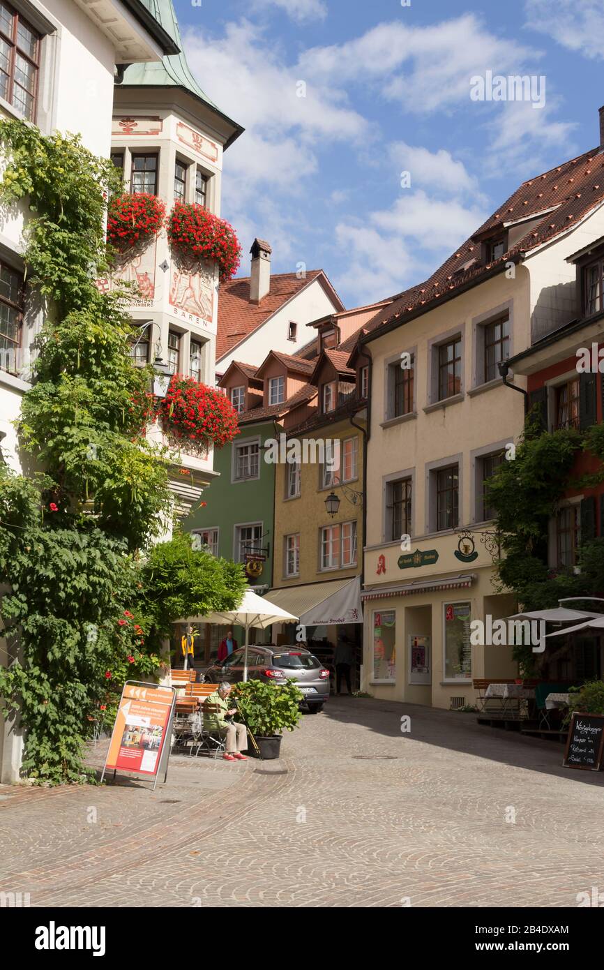 Meersburg, Deutschland - 07. Sept. 2015: Meersburg, eine Stadt im südwestdeutschen Land Baden-Württemberg. Am Ufer des Bodenseeufers (Bodensee), Stockfoto