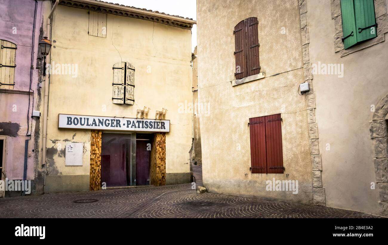 Bäckerei im Dorfzentrum von Fleury d'Aude Stockfoto