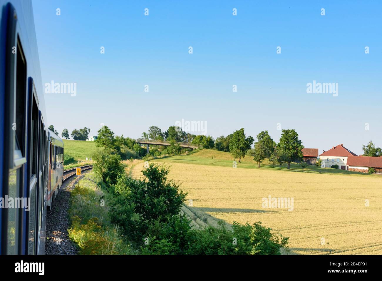 Ried im Innkreis, Bahn an der Innkreisbahn im Innviertel, Oberösterreich, Oberösterreich, Österreich Stockfoto