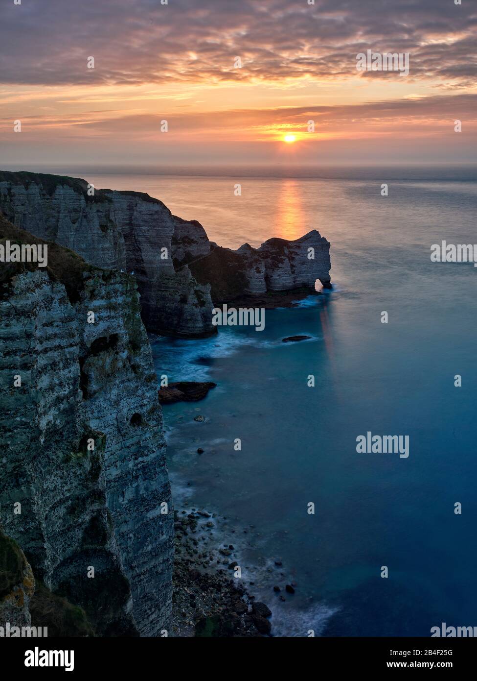 La Falaise d'Amont, Etretat, Canton de Criquetot-l'Esneval, Le Havre, Normandie, Frankreich, Opalküste Stockfoto