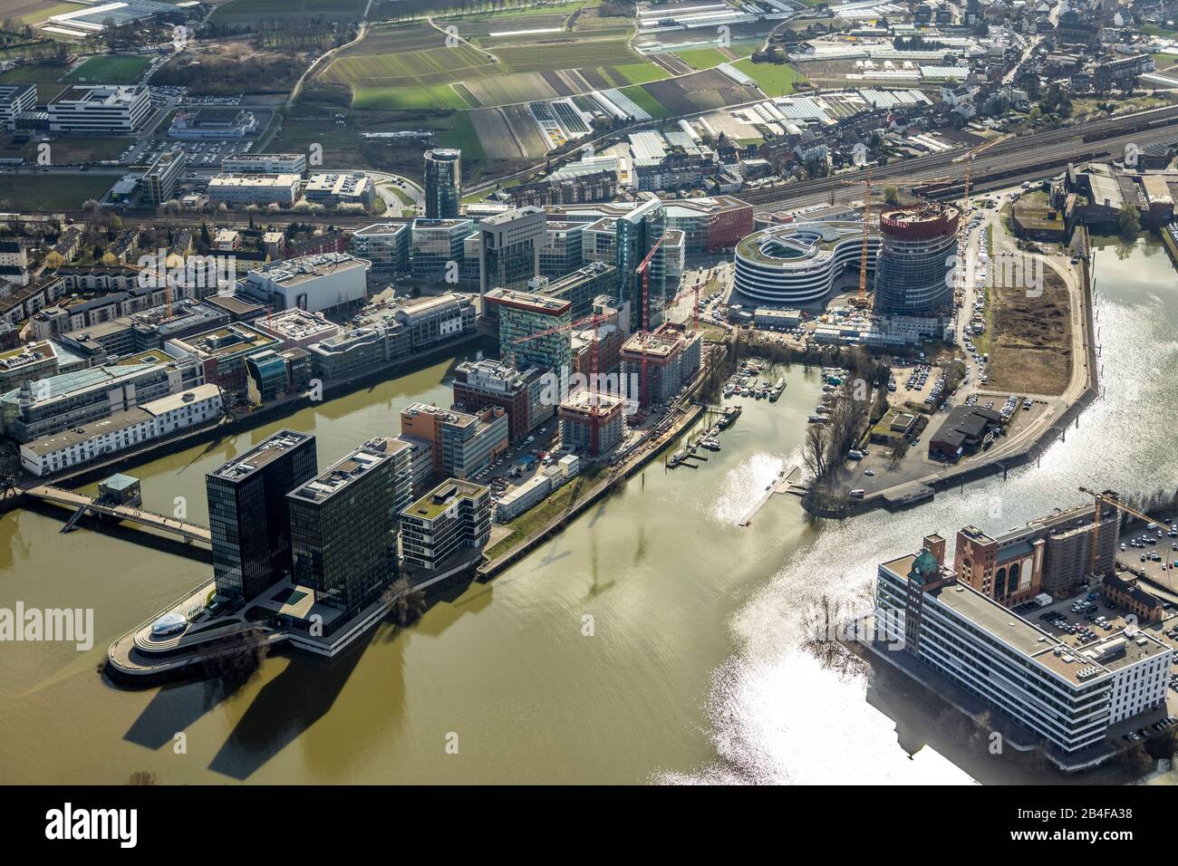 Luftbild, Medienhafen Düsseldorf, Rhein, Trivago Hauptsitz, Düsseldorf, Rheinland, Nordrhein-Westfalen, Deutschland Stockfoto