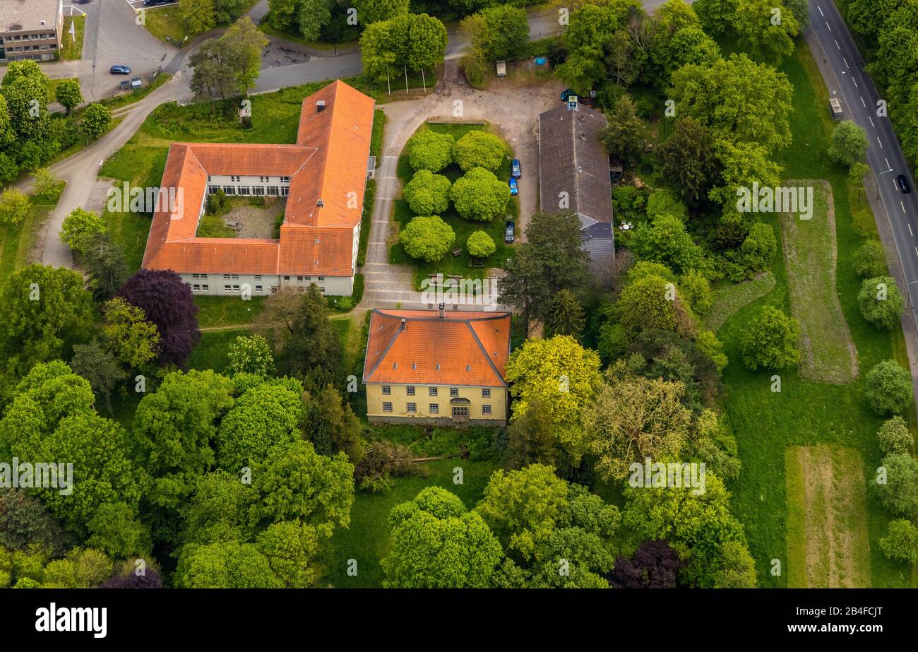 Luftbild der biologischen Station UMWELTZENTRUM Hagen und des Journalistenzentrums Haus Busch in Hagen im Ruhrgebiet im Bundesland Nordrhein-Westfalen, Deutschland. Stockfoto