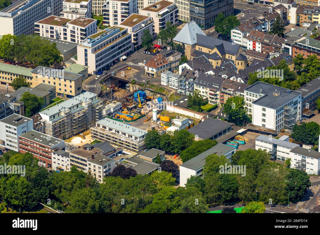 Luftbild der Baustelle des Historischen Kölner Stadtarchivs, das 2009 im Rahmen des Stadtbahnbaus einstürzte, in Köln im Rheinland im Land Nordrhein-Westfalen, Deutschland, Stockfoto