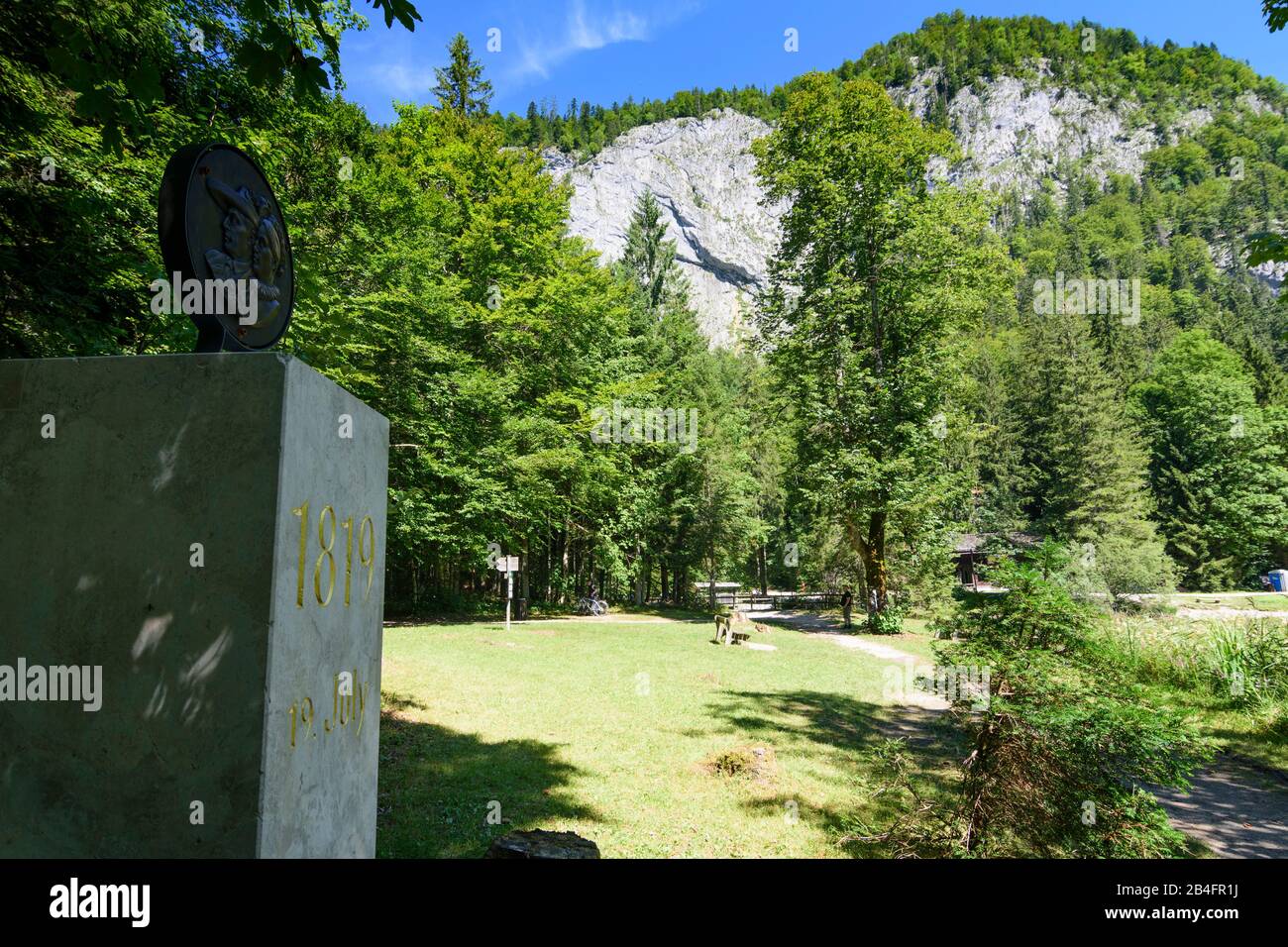 Grundlsee, Gedenkstein zur Erinnerung an das Treffen von Erzherzöge Johann und Anna Plochl am Toplitzsee im Ausseerland-Salzkammergut, Steiermark, Styria, Österreich Stockfoto