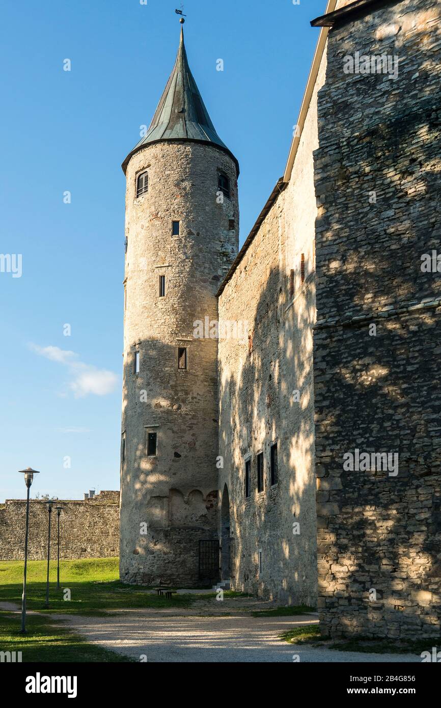 Estland, Westküste, Kurort Haapsalu, Bischofsburg, Haapsalu Linnus, Kathedale, Turm Stockfoto