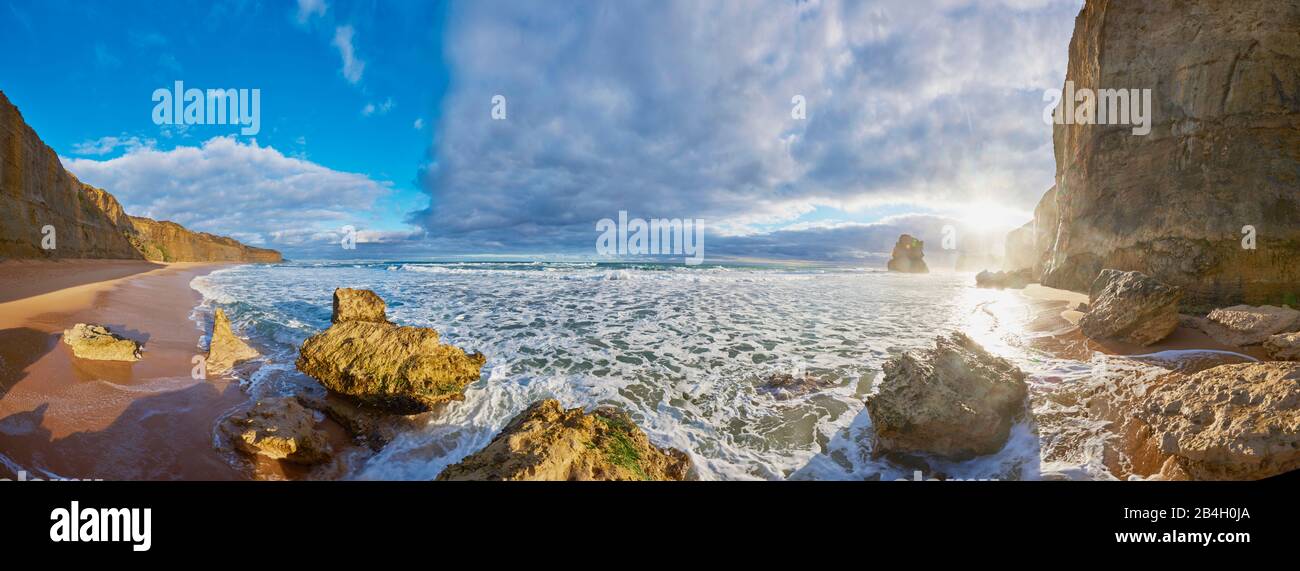 Landschaft, Sonnenuntergang, Twelve Apostles, Port Campbell National Park, Victoria, Australien, Oceania Stockfoto